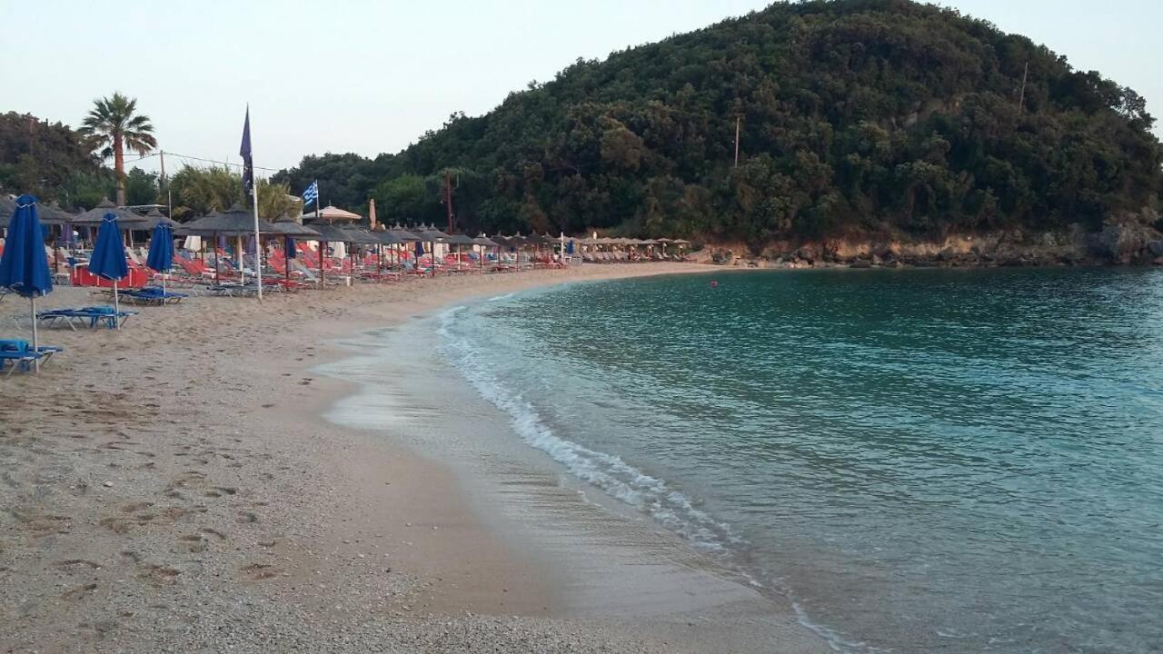 Theros Blu Sarakiniko (Epirus) المظهر الخارجي الصورة